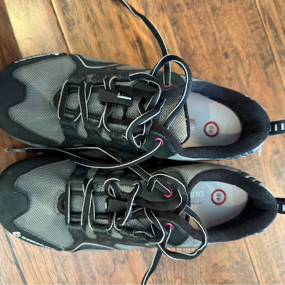 Shimano Black and Gray Cycling Shoes
